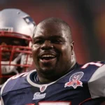 512px-Vince-Wilfork_8-28-09_Patriots-vs-Redskins